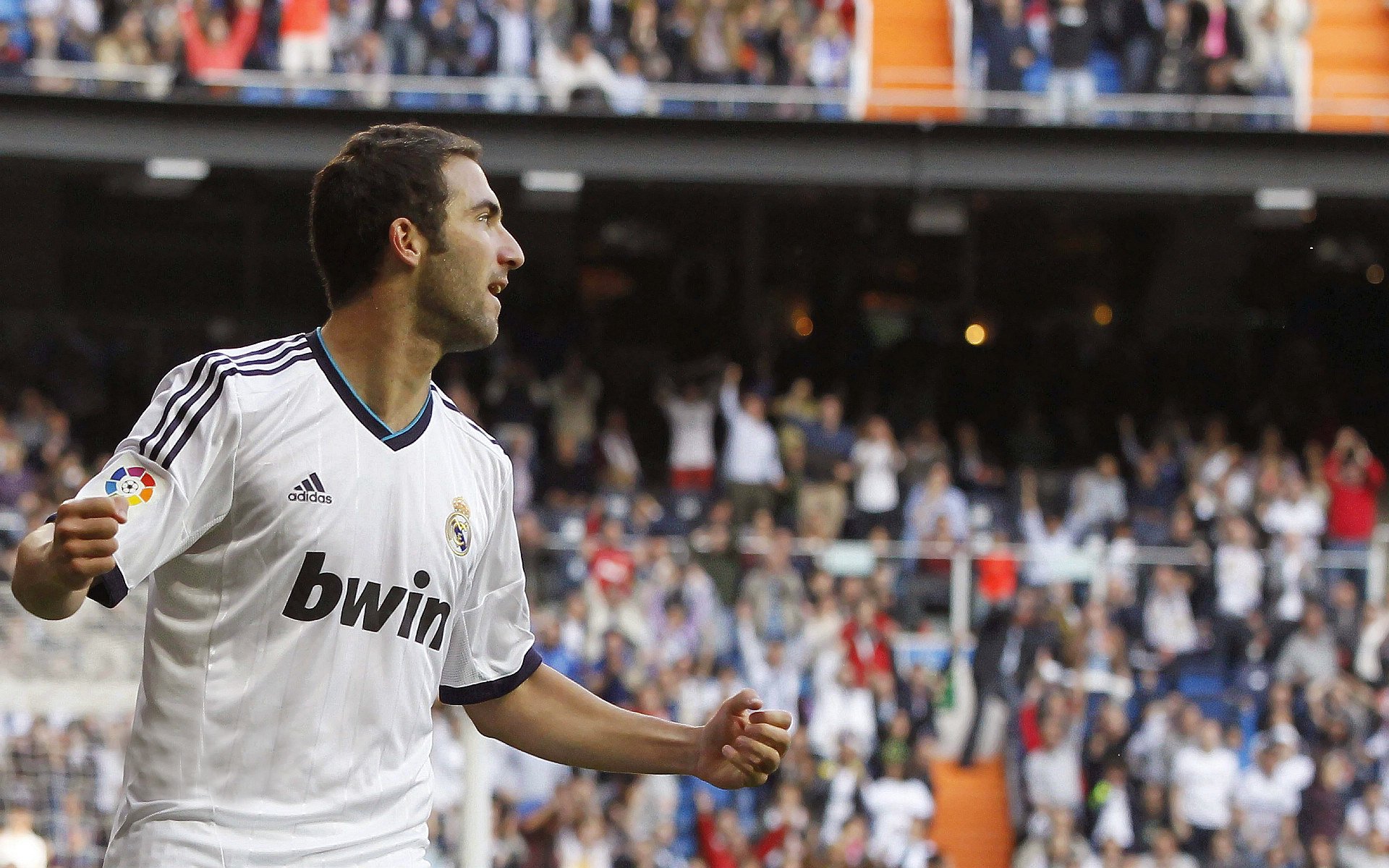 突尼斯淘汰赛惊险过关，莱奥一剑封喉终结阿尔及利亚